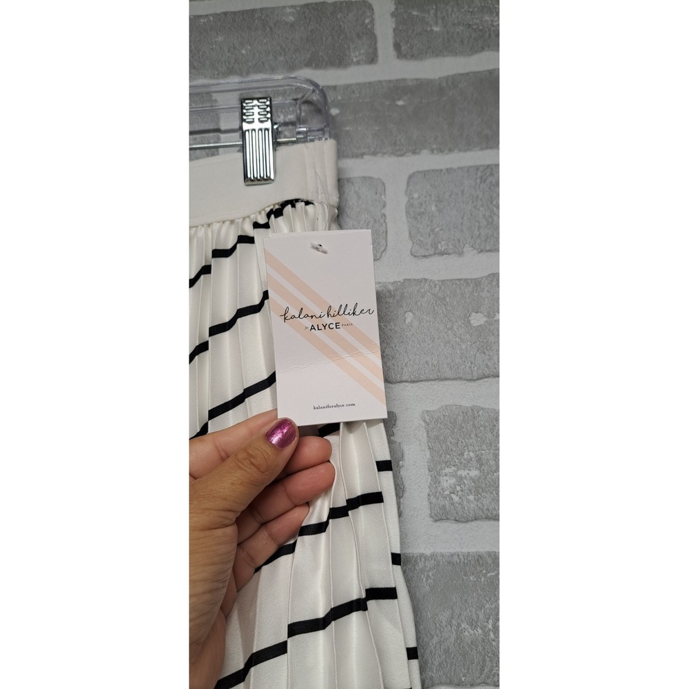Kalani Hilliker Alyce Womens Stripes Pleated Wiast elastic Skirt Size Medium NWT - Picture 4 of 11